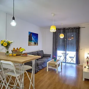 apartamento-sol-y-mar.adeje-hotels.com/